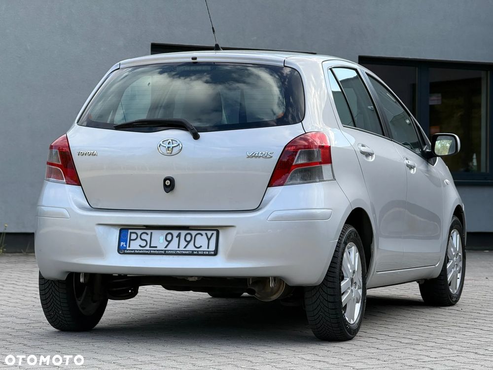 Toyota Yaris 1.4 D-4D Edition - 11
