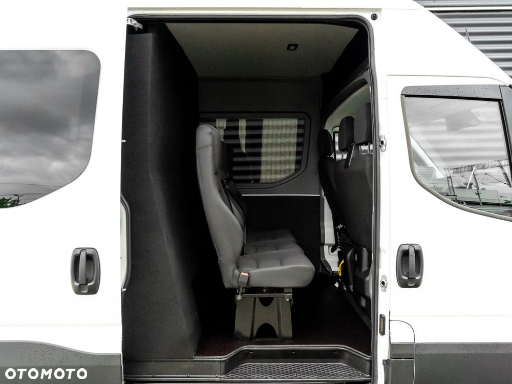 Iveco Daily 35S18HV brygadówka - 6
