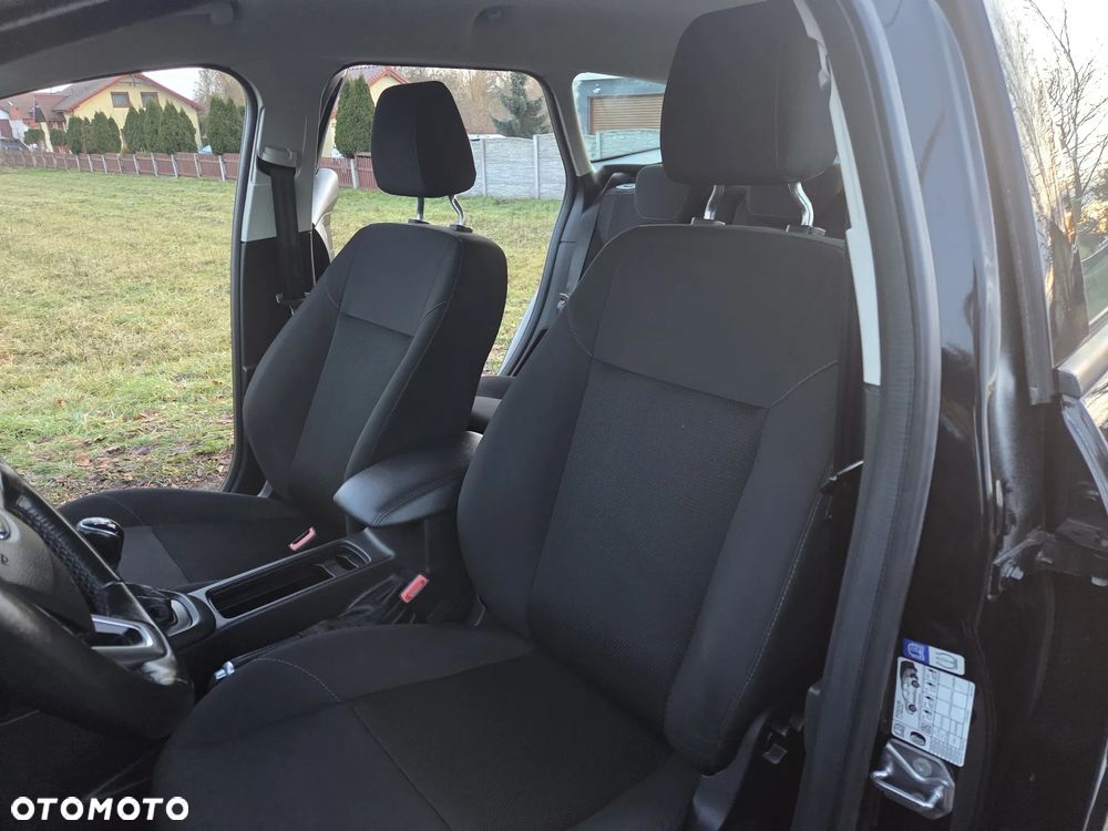 Ford Focus 1.6 SYNC Edition - 21