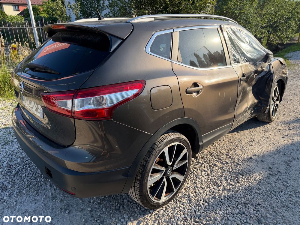 Nissan Qashqai 1.2 DIG-T Xtronic TEKNA+ - 6