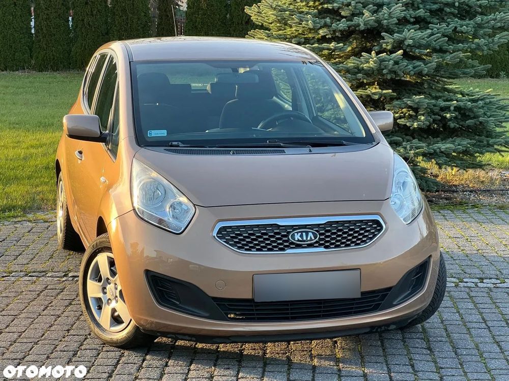 Kia Venga - 3