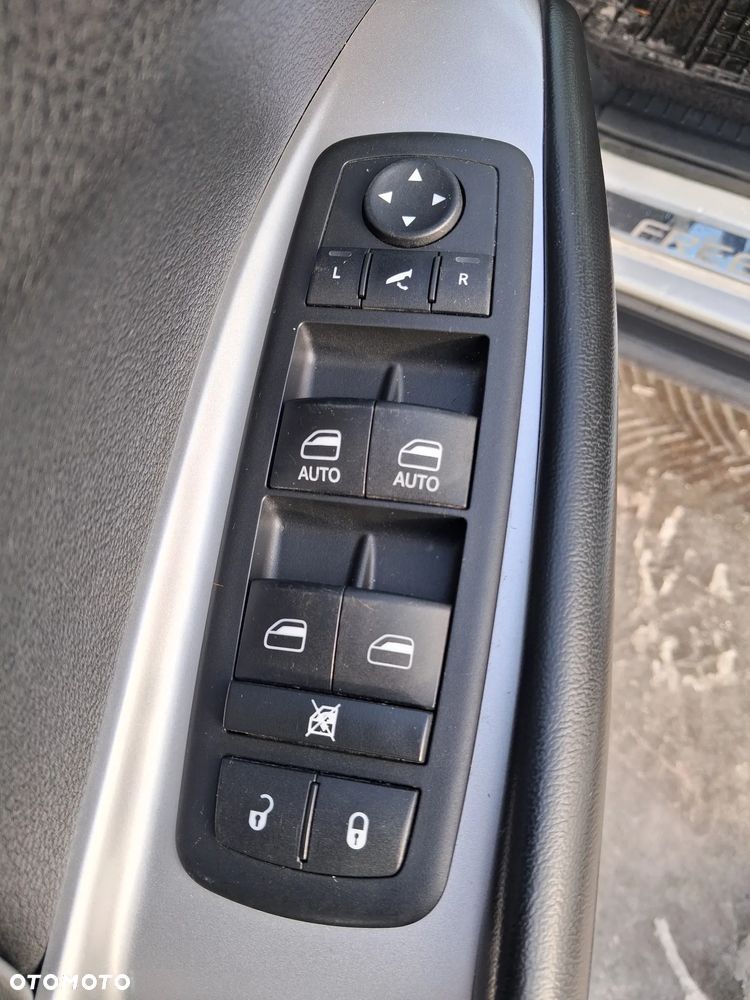 Fiat Freemont 2.0 Multijet Lounge AWD - 15
