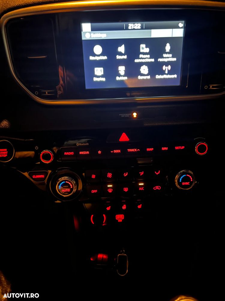 Kia Sportage 1.6 T-GDI 6MT 4x4 GT Line - 27