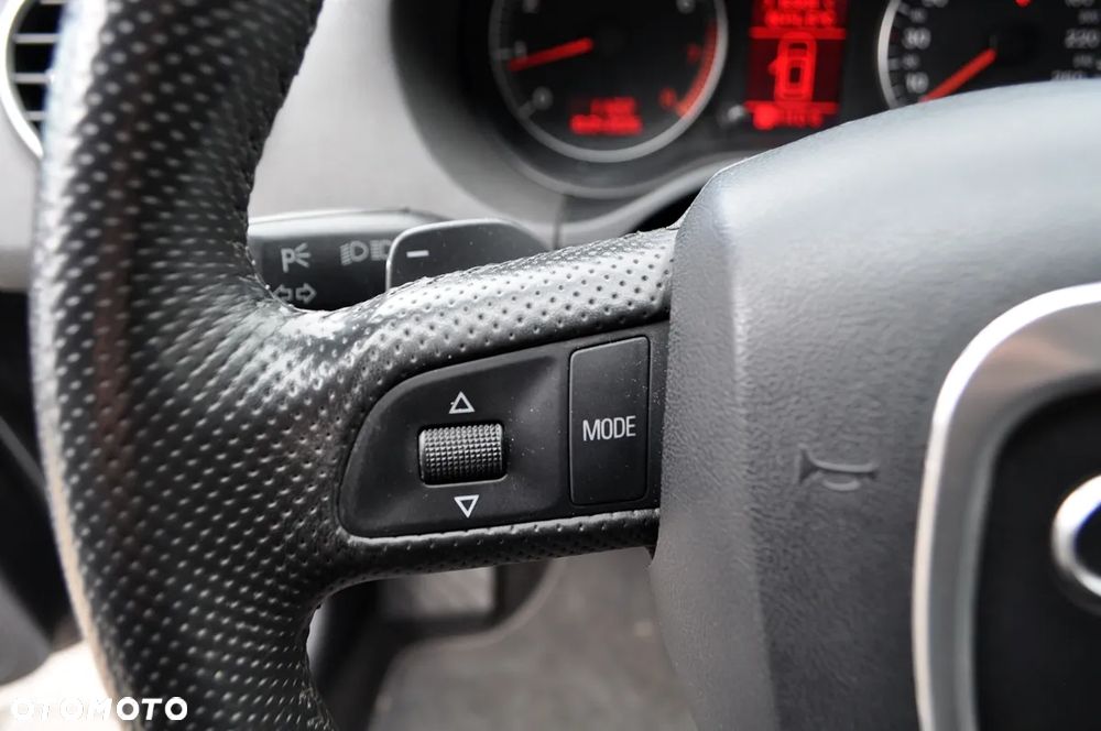 Audi A3 Sportback 2.0 TFSI (DSG) S tronic Ambition - 23