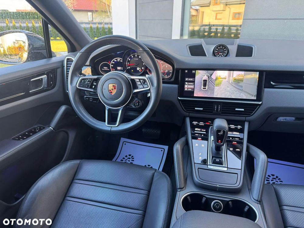 Porsche Cayenne Platinum Edition - 27