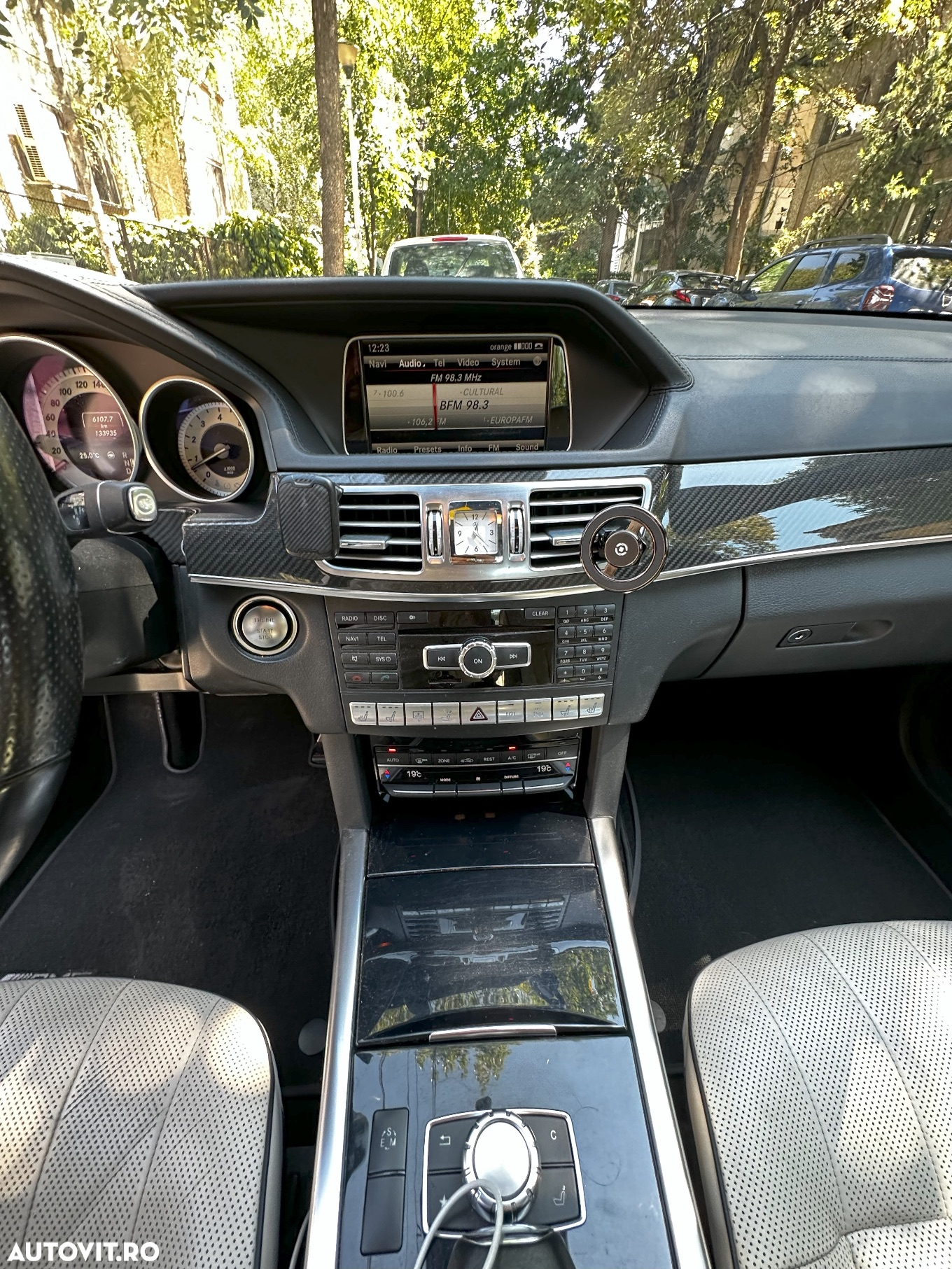 Mercedes-Benz E 400 4MATIC Aut. - 10