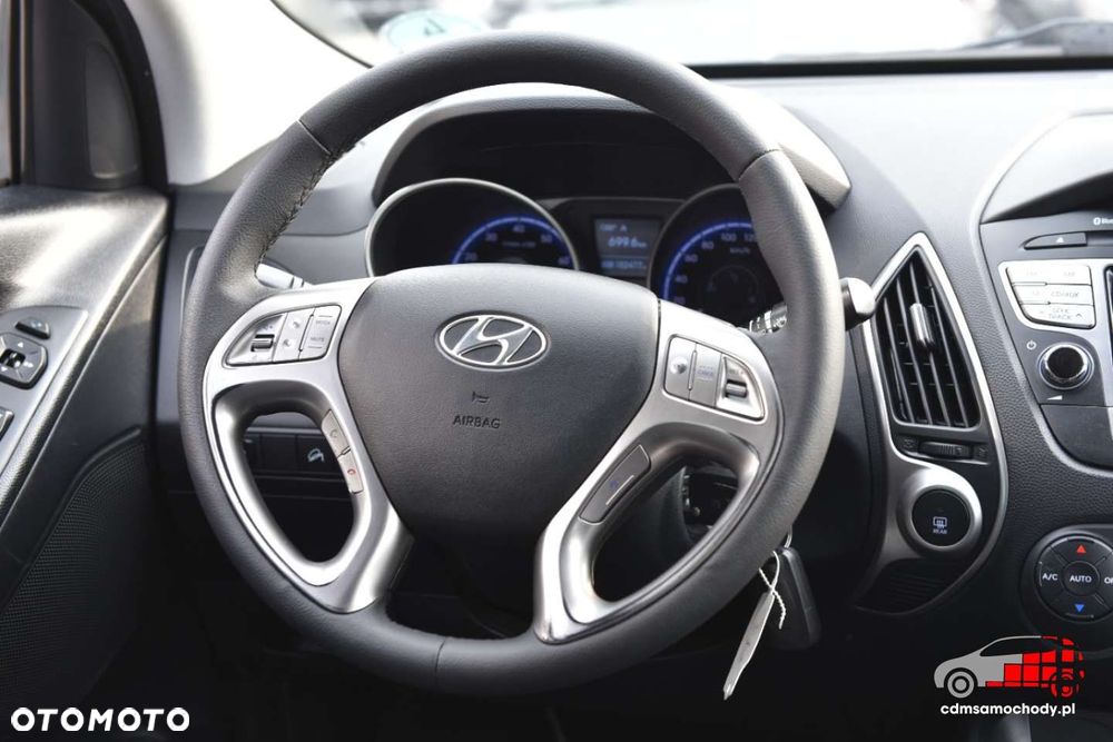 Hyundai ix35 - 23