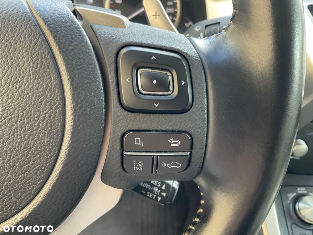 Lexus NX 300 F Impression AWD - 23