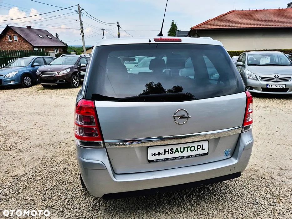 Opel Zafira 1.8 Family Plus - 16