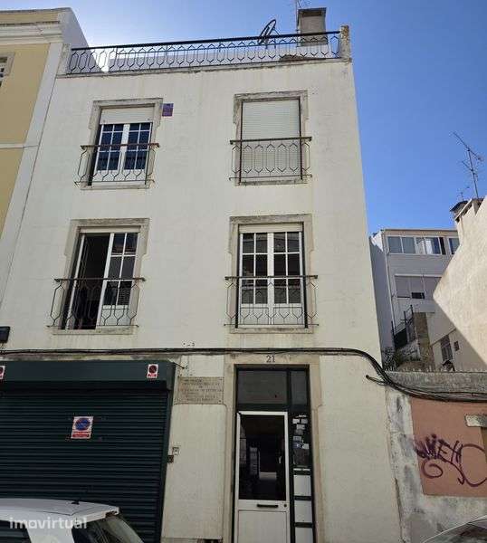 T1 Semi-Mobilado com Excelente Terraço – Lisboa - Grande imagem: 5/8