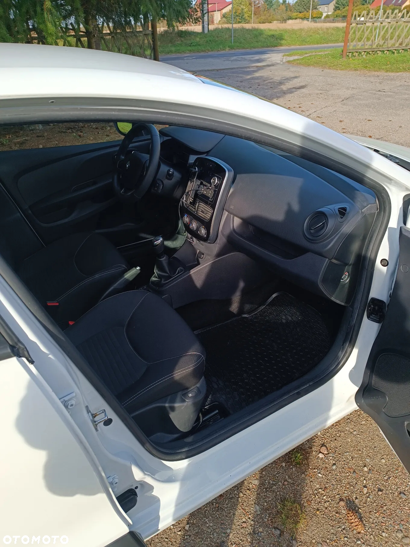 Renault Clio 1.5 dCi Business - 10