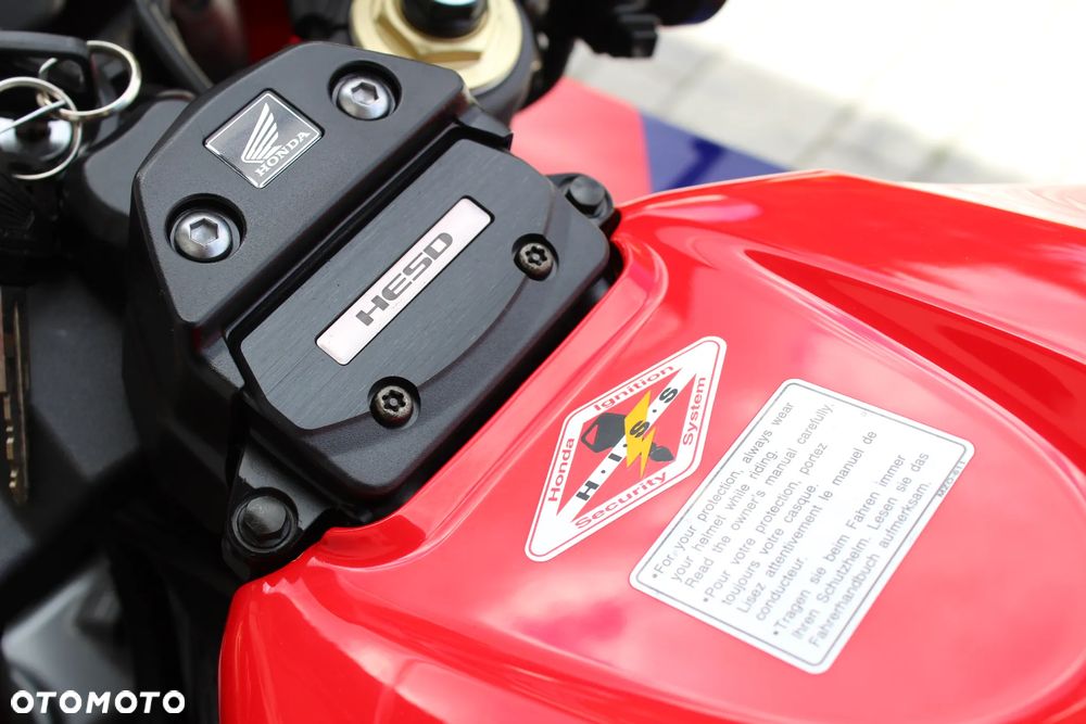 Honda CBR - 18