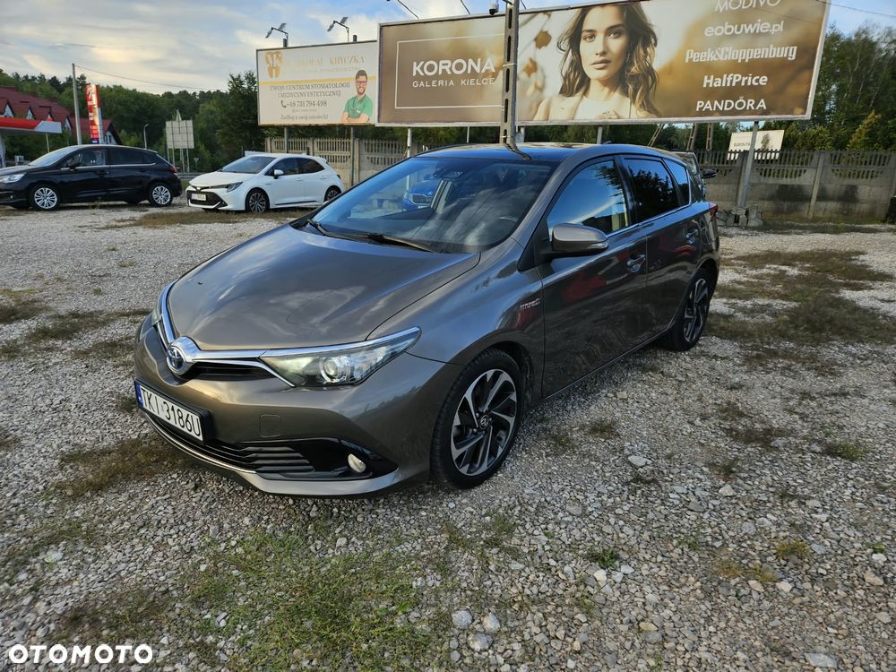 Toyota Auris - 2