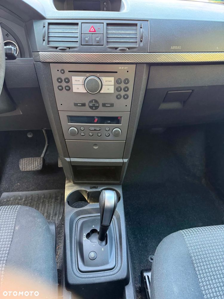 Opel Meriva - 9