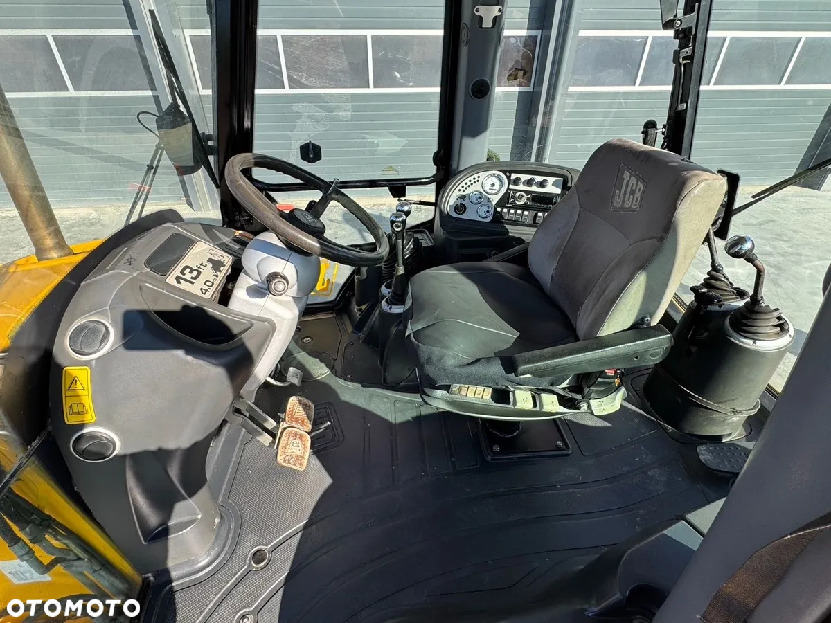 JCB 3CX - 10