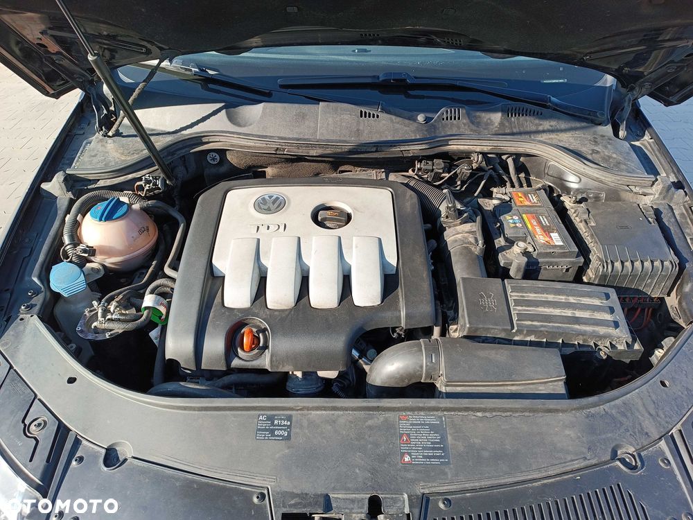 Volkswagen Passat - 6
