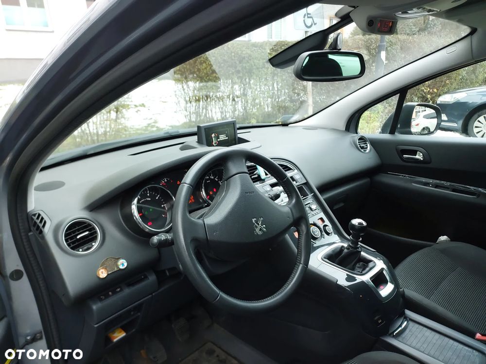 Peugeot 5008 1.6 THP Active 7os - 3