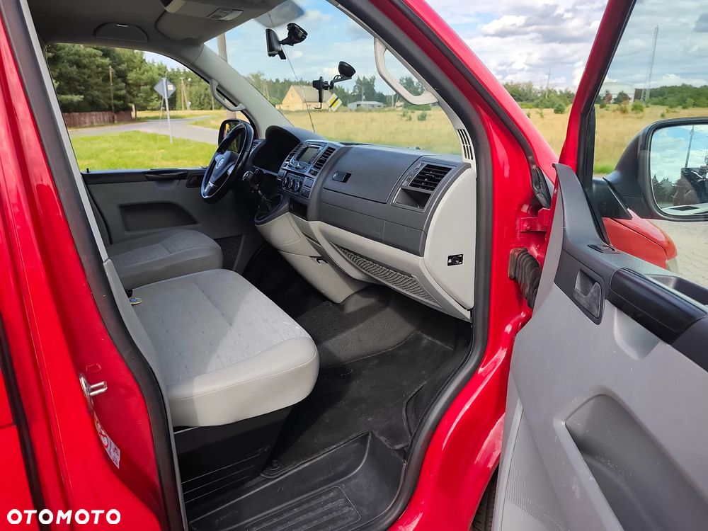 Volkswagen Transporter - 8