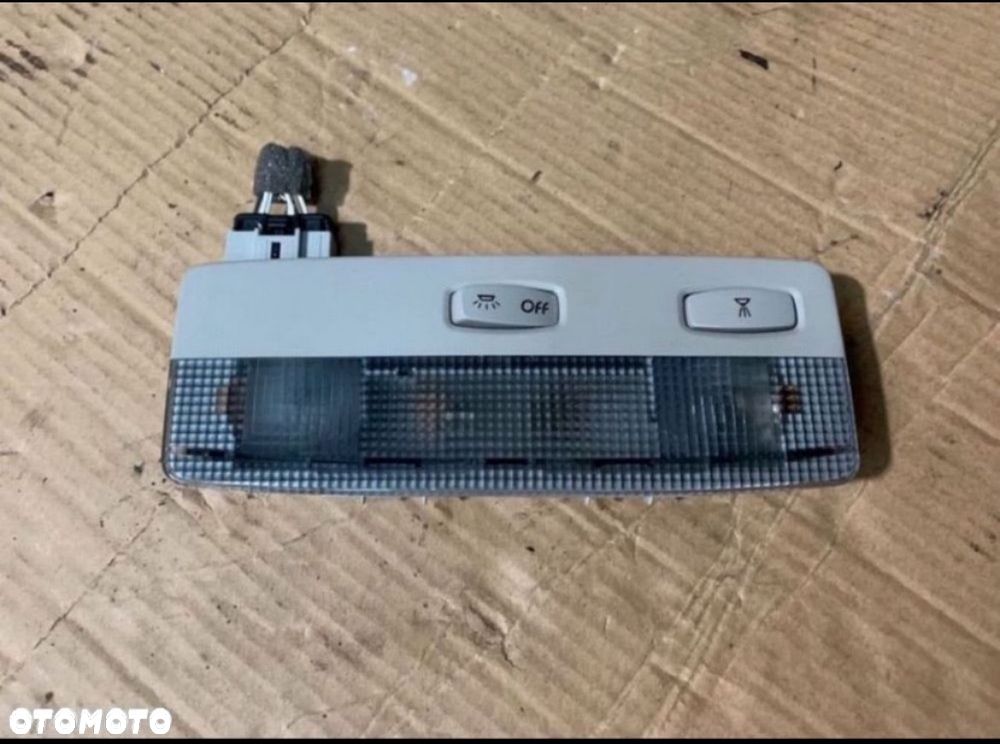 8200033829 Lampka podsufitki Renault laguna 2 II lift - 1