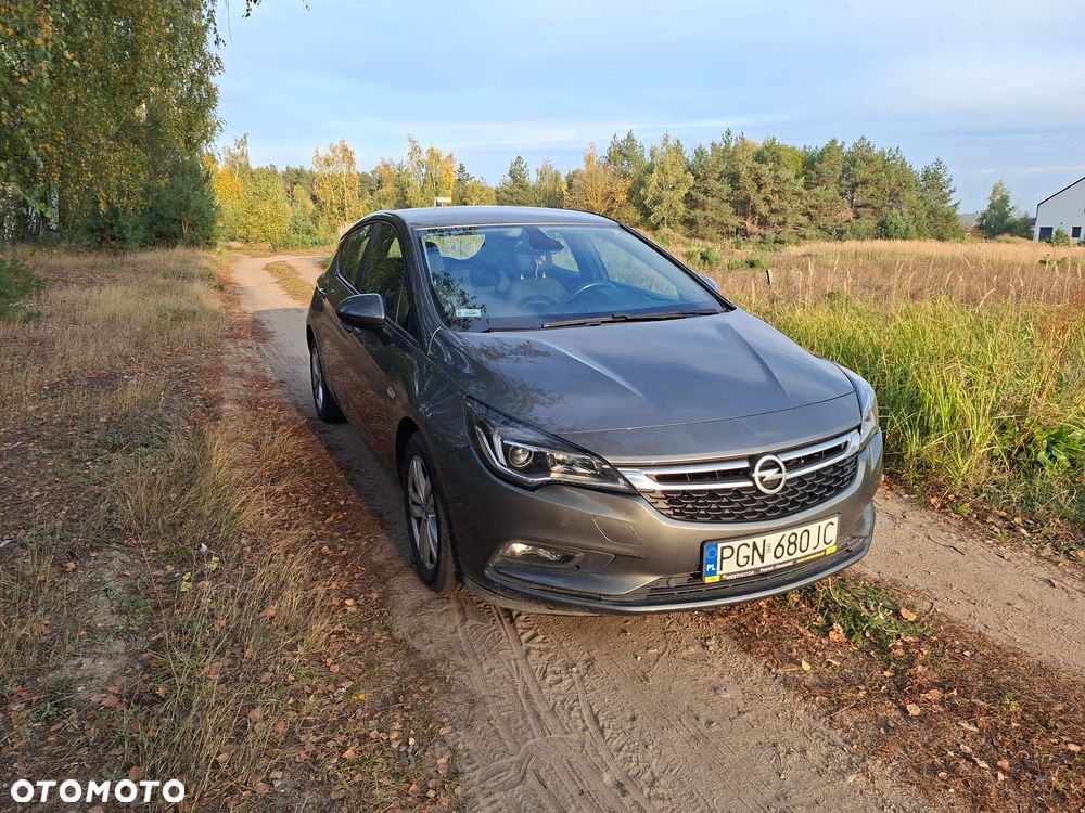 Opel Astra 2019 photo 3