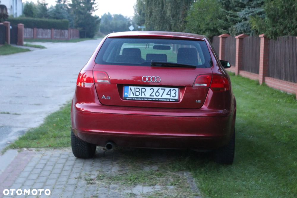 Audi A3 Sportback 1.6 Ambiente - 13