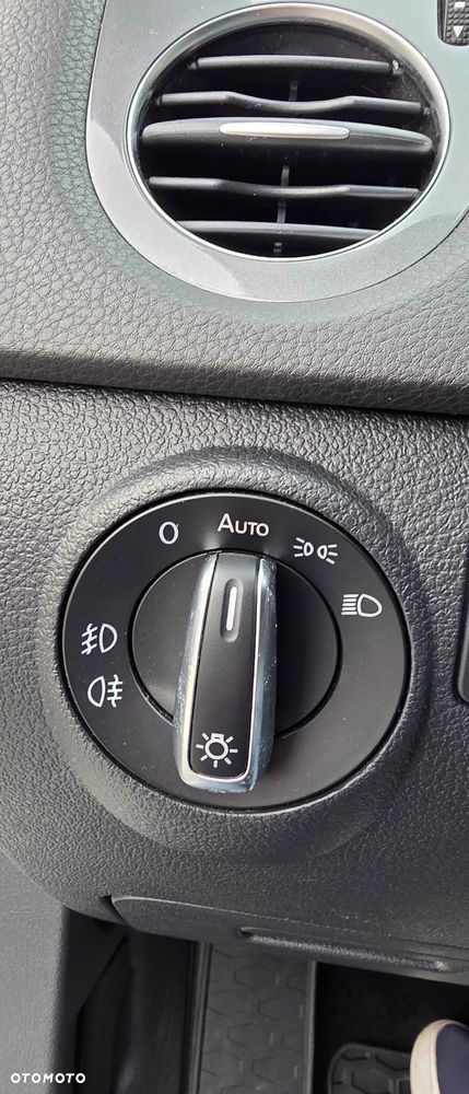Volkswagen Tiguan 2.0 TDI DPF 4Motion BlueMotion Technology DSG Sport & Style - 31