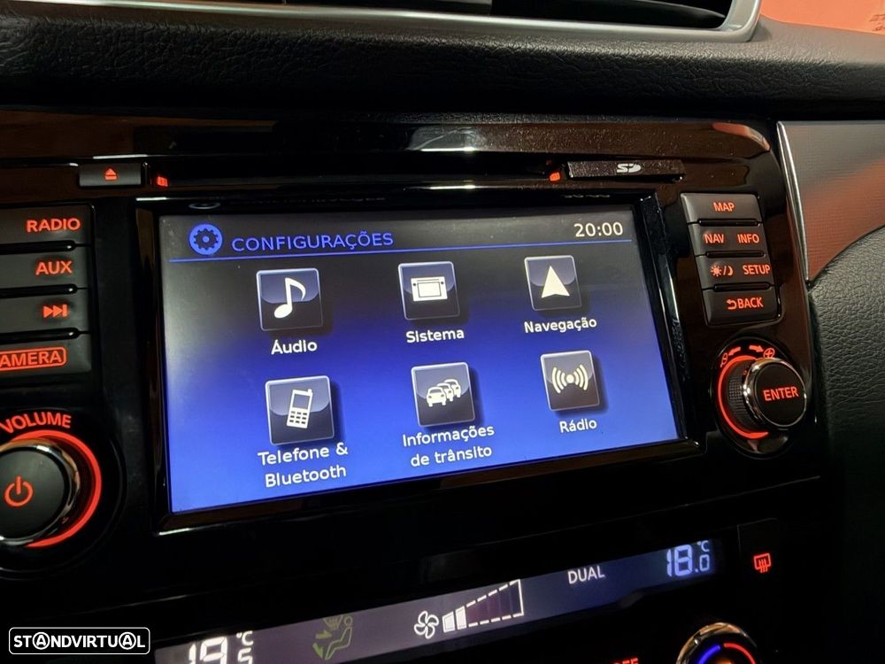 Nissan Qashqai 1.2 DIG-T N-Connecta RS 18 - 13