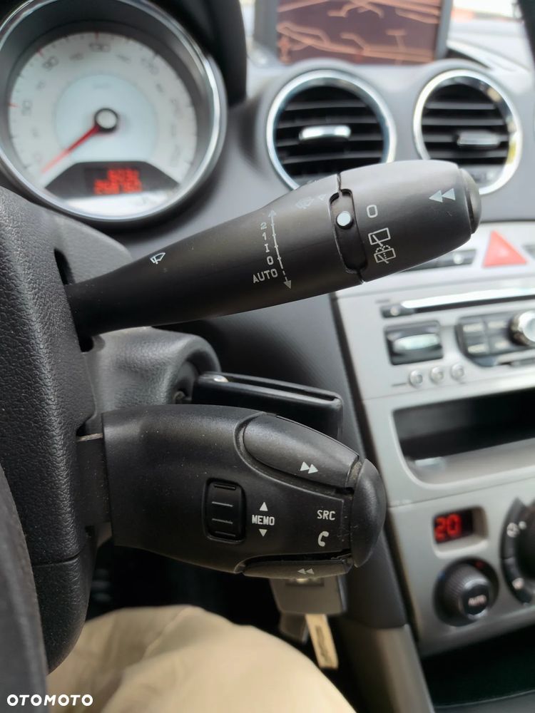 Peugeot 308 - 23
