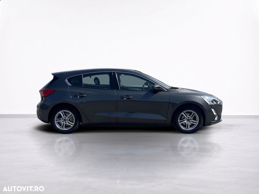 Ford Focus - 7