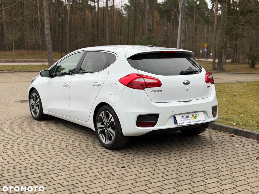 Kia Ceed 1.0 T-GDI ISG Vision - 8