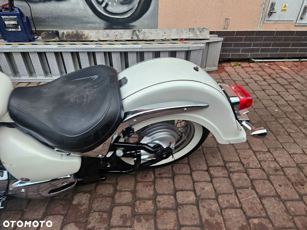 Suzuki VL 800 Volusia - Boulevard C50 - 20