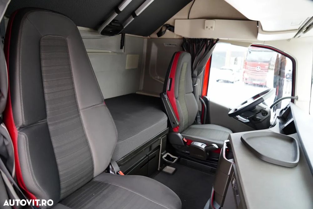 Volvo FH 460 / 7.45 M CORTINĂ / SOLO / I-SAVE / I-PARK COOL / PUNTE RIDICABILĂ ȘI DIRECȚIE / - 35
