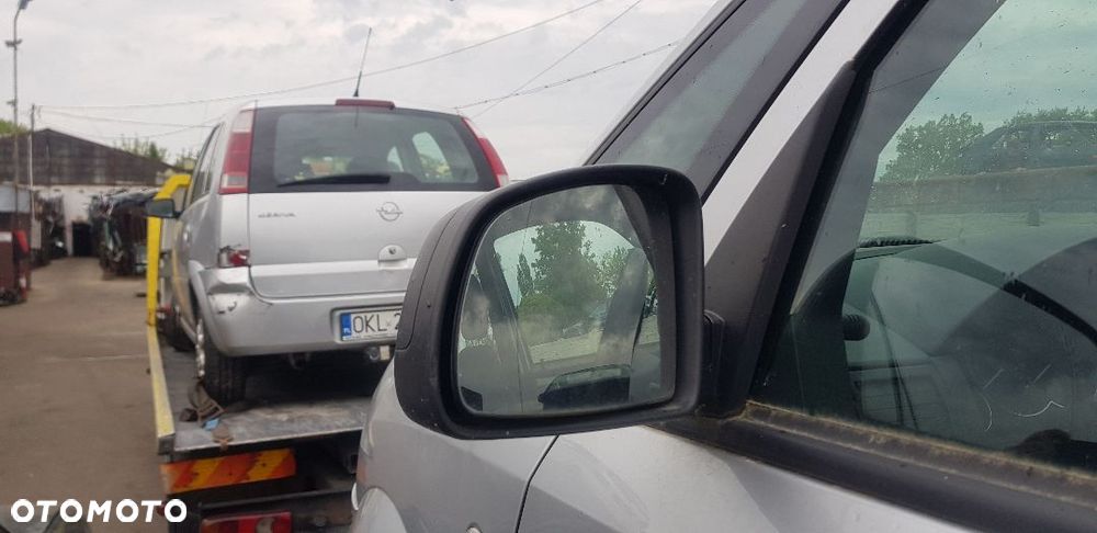 OPEL MERIVA A LUSTERKO LEWE MANUALNE - 2