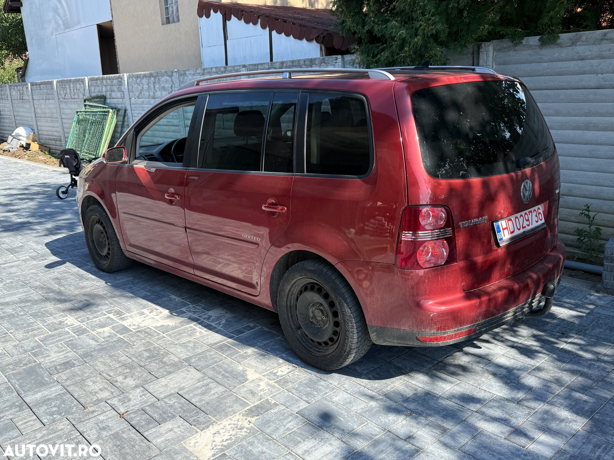 Volkswagen Touran 1.9 TDI United - 4