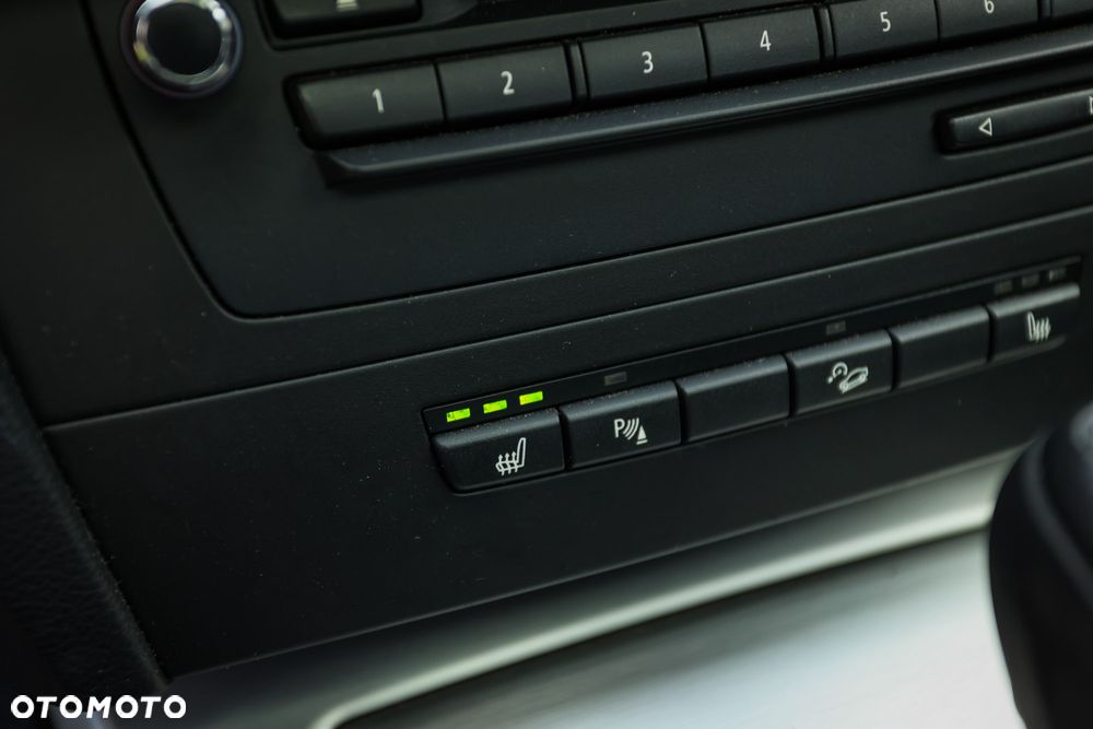 BMW Seria 3 320d xDrive DPF - 29