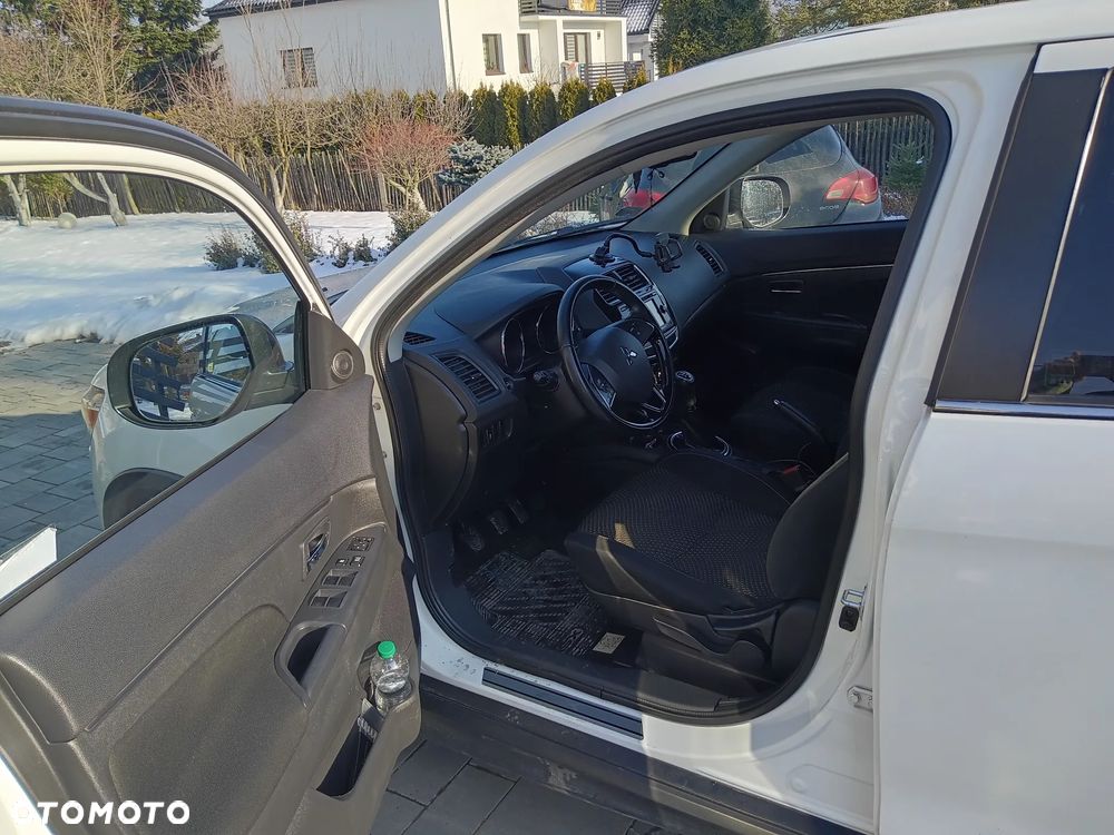 Mitsubishi ASX 1.6 Invite - 9