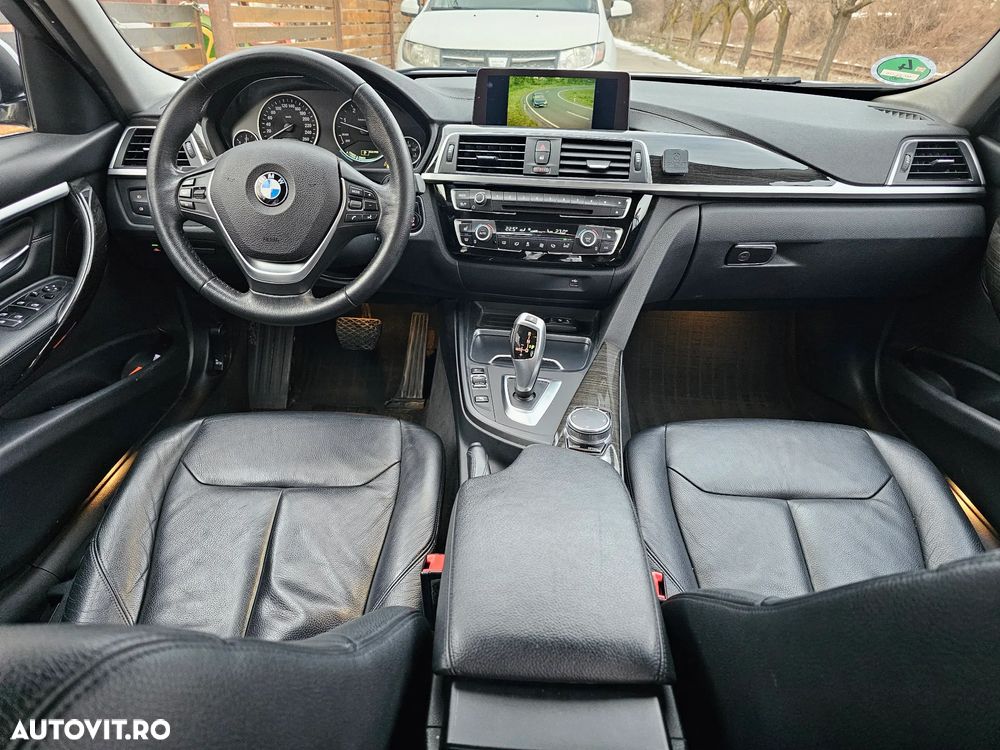 BMW Seria 3 318d Aut. Luxury Line - 7