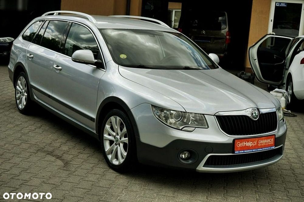 Skoda Superb 1.6 TDI Elegance - 11