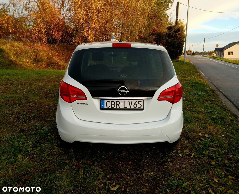 Opel Meriva - 10