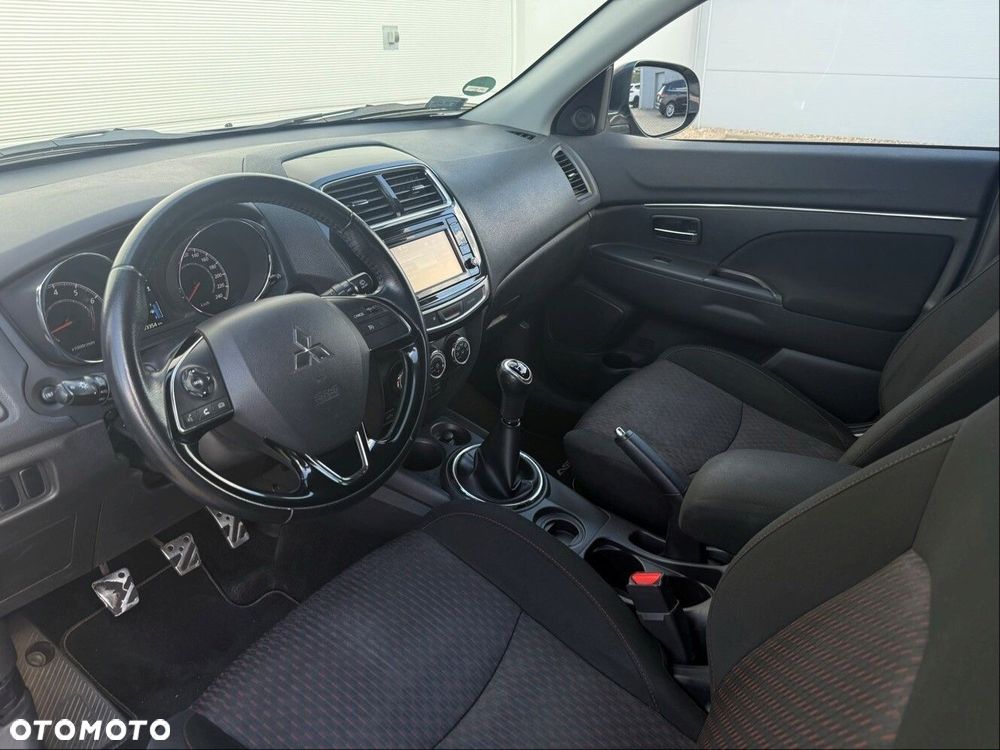 Mitsubishi ASX 1.6 Instyle - 13