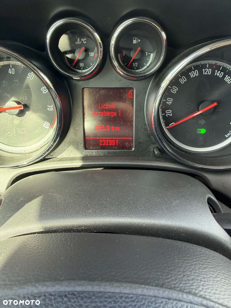 Opel Astra - 16