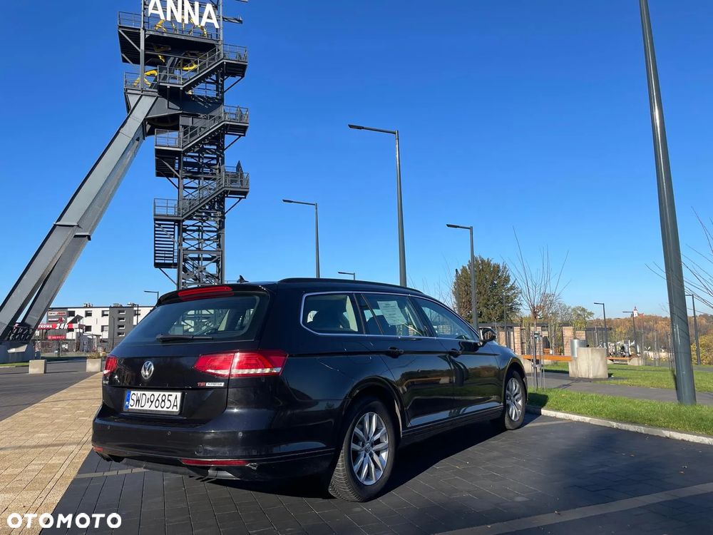 Volkswagen Passat 1.8 TSI BMT Comfortline DSG - 2