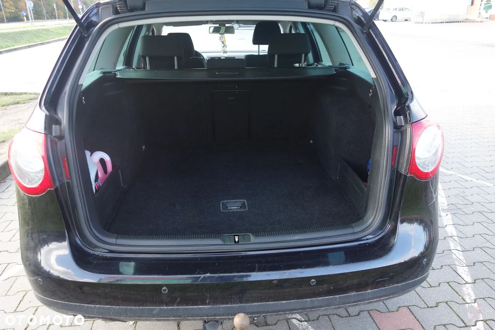 Volkswagen Passat 2.0 TDI DPF DSG 4Motion Comfortline - 7