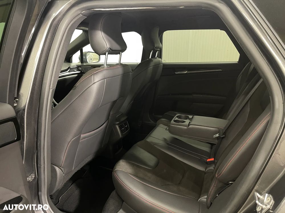 Ford Mondeo 2.0 HEV ST Line High - 11