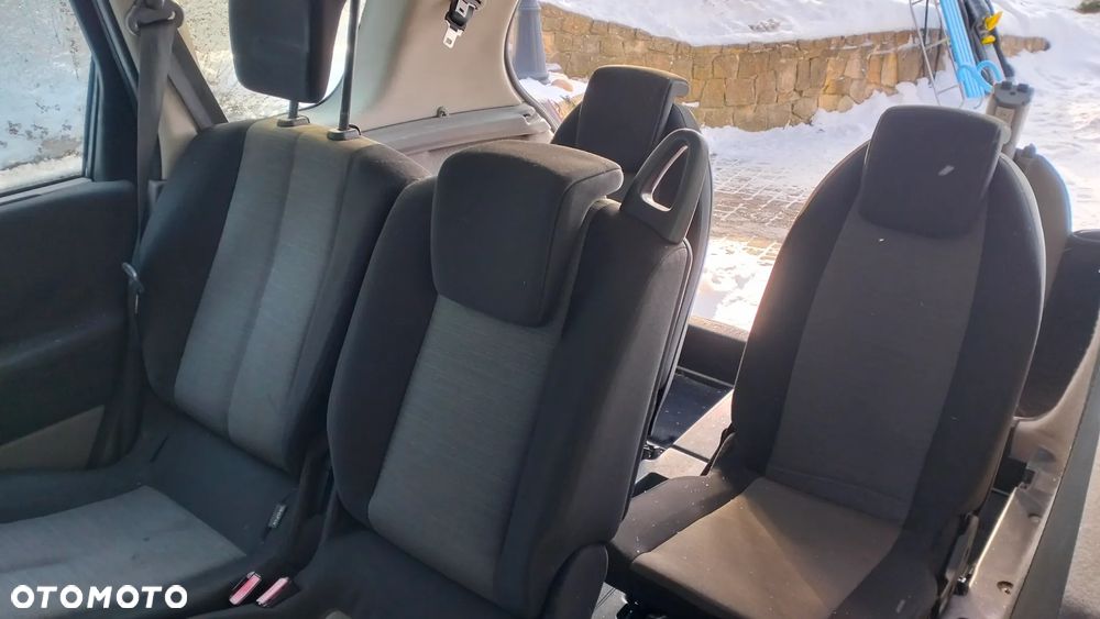 Renault Grand Scenic 2.0 16V Confort Authentique - 19
