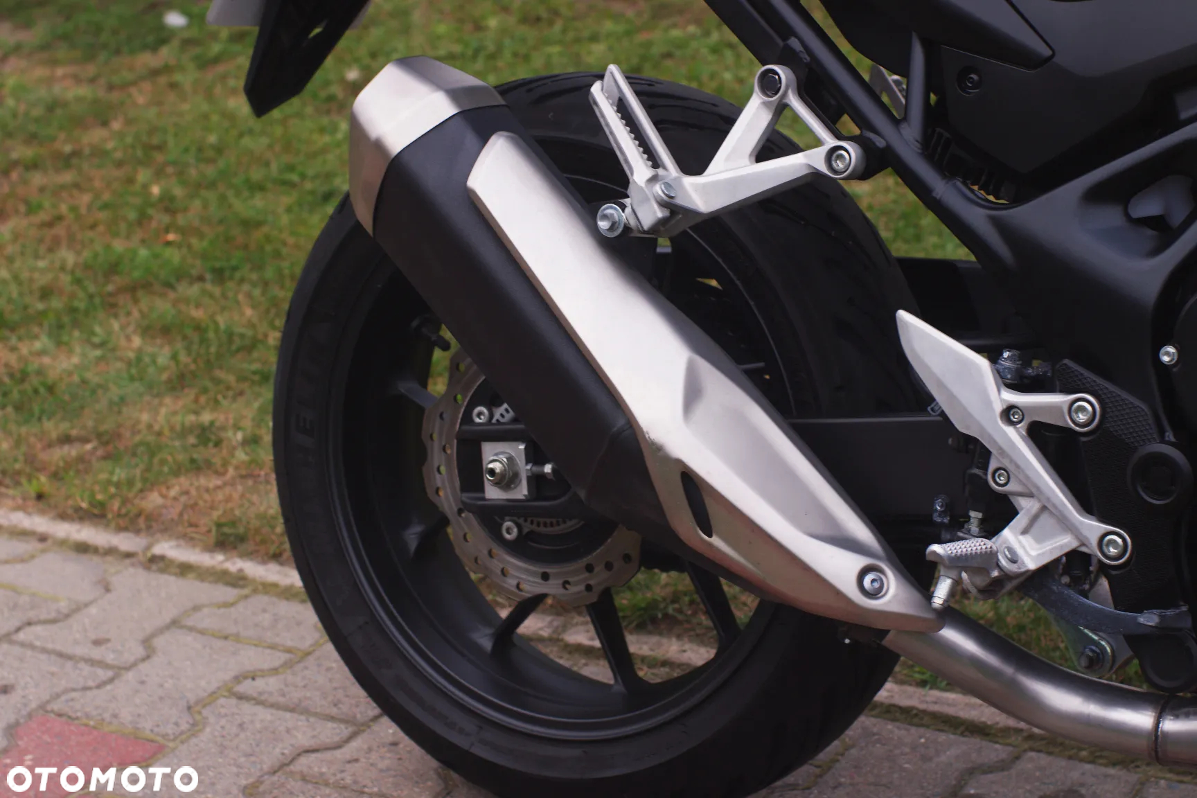 Honda CB - 10