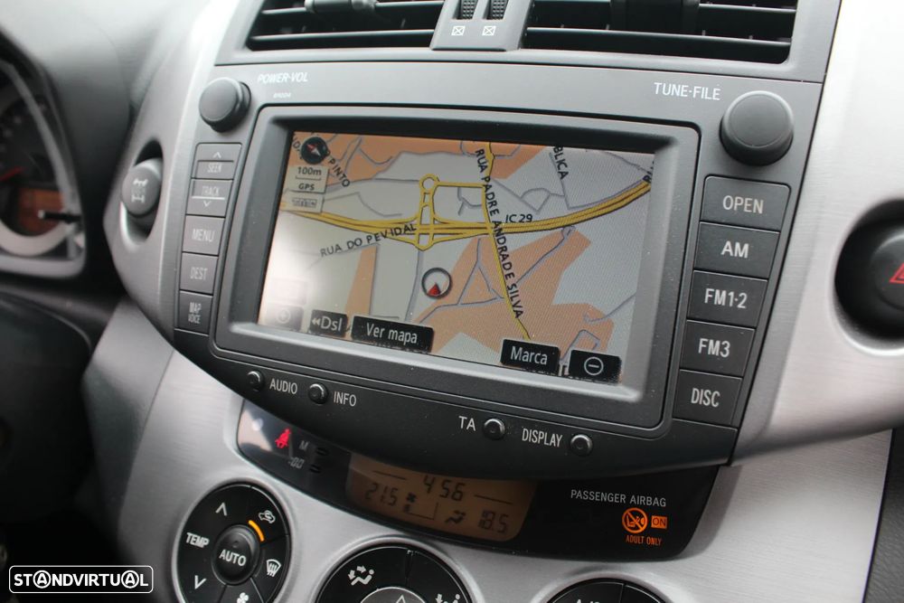 Toyota RAV4 2.2 D-4D Cross Sport NAVI - 45