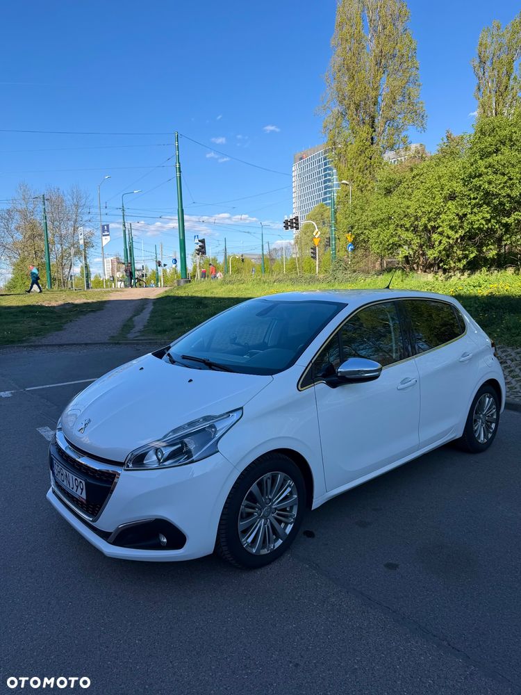 Peugeot 208 PureTech 110 Stop & Start EAT6 Allure - 15