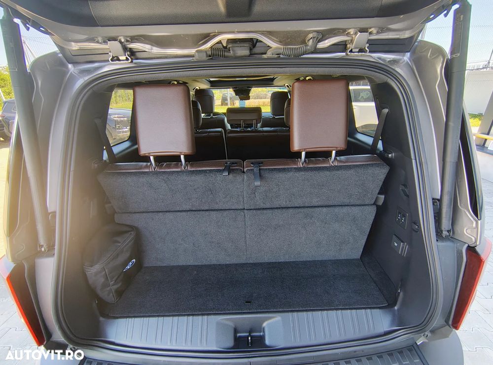 Toyota Land Cruiser 2.8l D-4D 204 CP A/T 7 locuri Luxury AVS - 20
