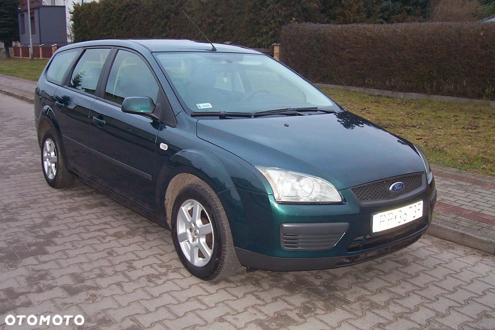 Ford Focus 1.6 TDCi DPF Ambiente - 2